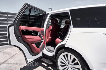 2025 Land Rover Range Rover SE - miniatura 25