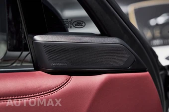 2025 Land Rover Range Rover SE - miniatura 31