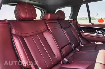 2025 Land Rover Range Rover SE - miniatura 38
