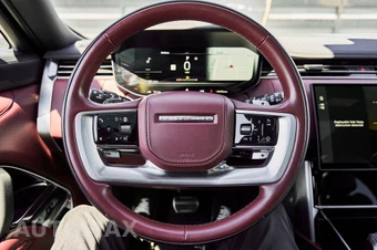 2025 Land Rover Range Rover SE - miniatura 48