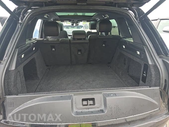 2025 Land Rover Range Rover SE - miniatura 16