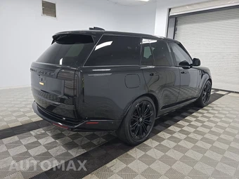 2025 Land Rover Range Rover SE - miniatura 4