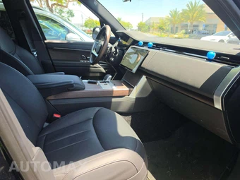 2025 Land Rover Range Rover SE – miniatura 18