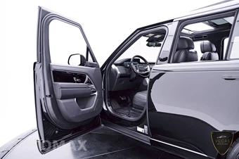 2025 Land Rover Range Rover SE - miniatura 36