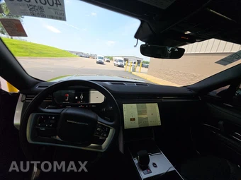 2025 Land Rover Range Rover SE - miniatura 11
