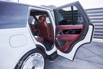 2025 Land Rover Range Rover SE - miniatura 24