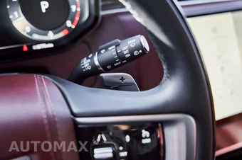 2025 Land Rover Range Rover SE - miniatura 56