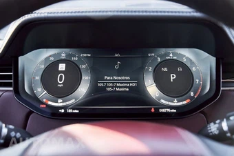 2025 Land Rover Range Rover SE - miniatura 58