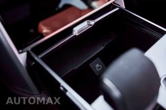 2025 Land Rover Range Rover SE - miniatura 65