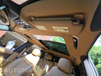 2025 Land Rover Range Rover SE – miniatura 11