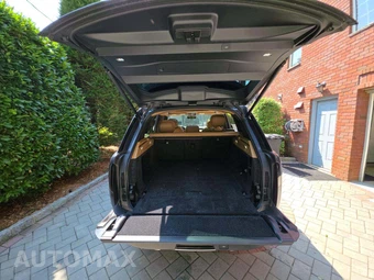 2025 Land Rover Range Rover SE – miniatura 14