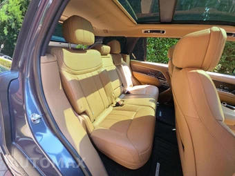 2025 Land Rover Range Rover SE – miniatura 16