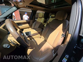 2025 Land Rover Range Rover SE – miniatura 6