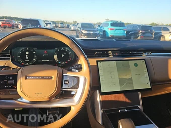 2025 Land Rover Range Rover SE - miniatura 11