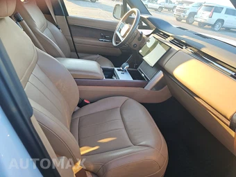 2025 Land Rover Range Rover SE - miniatura 8