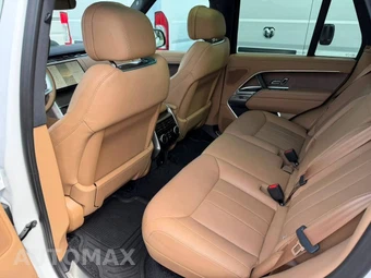 2025 Land Rover Range Rover SE - miniatura 11