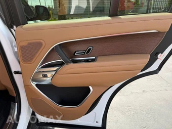 2025 Land Rover Range Rover SE - miniatura 25