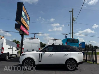 2025 Land Rover Range Rover SE - miniatura 3