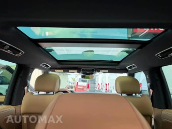 2025 Land Rover Range Rover SE - miniatura 7