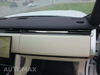 2025 Land Rover Range Rover SE – miniatura 19