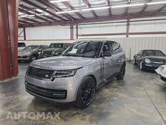 2025 Land Rover Range Rover SE