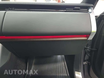 2025 Land Rover Range Rover SE – miniatura 19