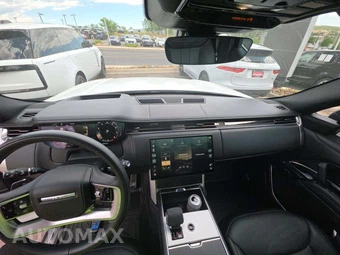 2025 Land Rover Range Rover SE – miniatura 10