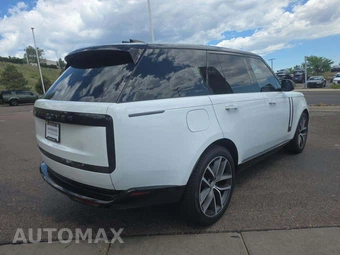 2025 Land Rover Range Rover SE – miniatura 3