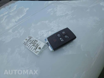 2025 Land Rover Range Rover SE – miniatura 8