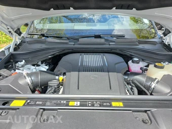 2025 Land Rover Range Rover SE – miniatura 19