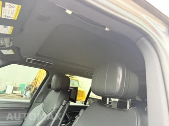 2025 Land Rover Range Rover SE - miniatura 18