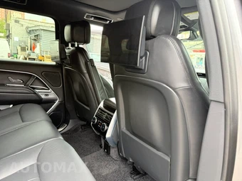 2025 Land Rover Range Rover SE - miniatura 27