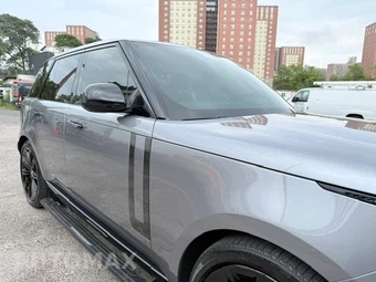 2025 Land Rover Range Rover SE - miniatura 6