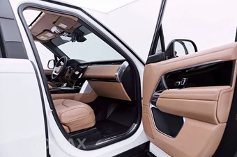 2025 Land Rover Range Rover SE - miniatura 25