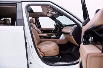 2025 Land Rover Range Rover SE - miniatura 26