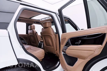 2025 Land Rover Range Rover SE - miniatura 28
