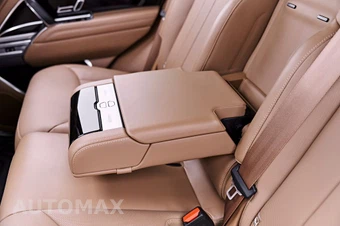 2025 Land Rover Range Rover SE - miniatura 50