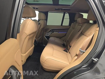 2025 Land Rover Range Rover SE – miniatura 13