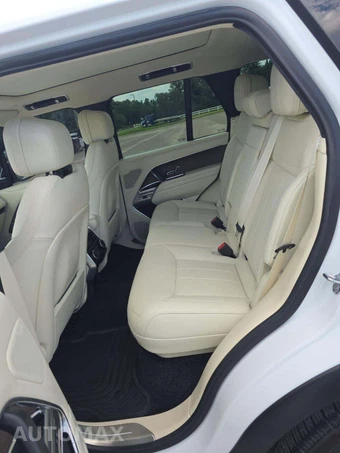 2025 Land Rover Range Rover SE - miniatura 10