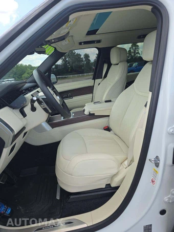 2025 Land Rover Range Rover SE - miniatura 3