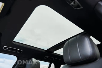 2025 Land Rover Range Rover SE - miniatura 45