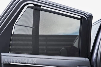 2025 Land Rover Range Rover SE - miniatura 46