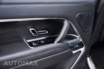 2025 Land Rover Range Rover SE - miniatura 47