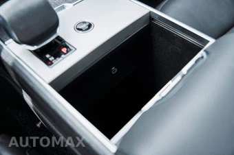2025 Land Rover Range Rover SE - miniatura 63