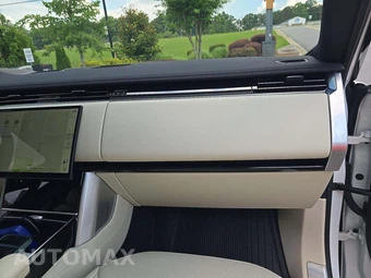 2025 Land Rover Range Rover SE – miniatura 19