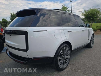 2025 Land Rover Range Rover SE – miniatura 3