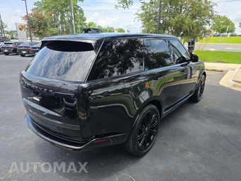 2025 Land Rover Range Rover SE – miniatura 3