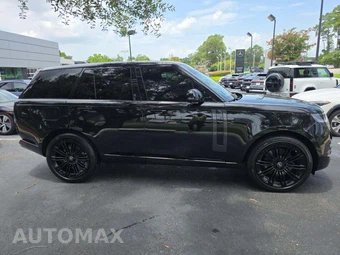 2025 Land Rover Range Rover SE – miniatura 4