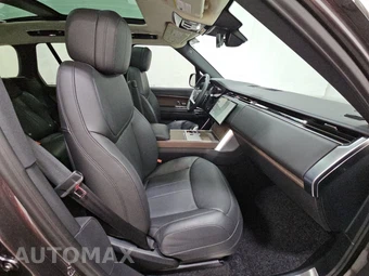 2025 Land Rover Range Rover SE – miniatura 8