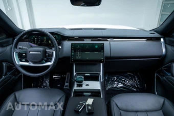 2025 Land Rover Range Rover SE - miniatura 8